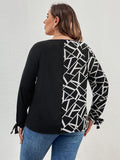 Honey Plus Size V-neck long sleeve t-shirt with geometric print